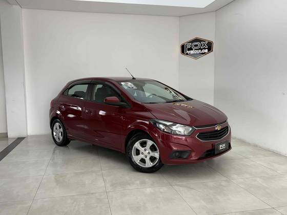 CHEVROLET ONIX 1.4 MPFI LT 8V FLEX 4P MANUAL CHEVROLET ONIX 1.4 MPFI LT 8V FLEX 4P MANUAL